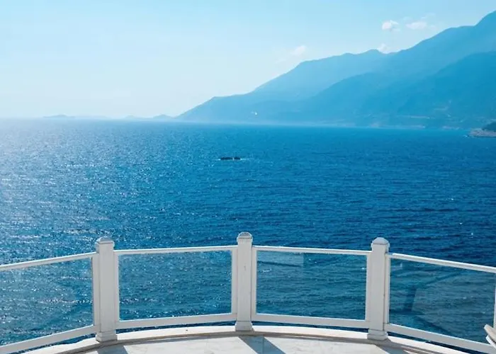 Alis Stunning Sea View With Infinity Pool Kaş