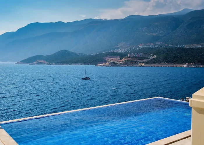 Alis Stunning Sea View With Infinity Pool Villa *