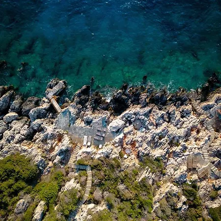 Alis Stunning Sea View With Infinity Pool Villa Kaş